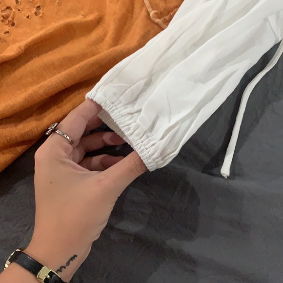 white violetta top - Picture 5 of 7